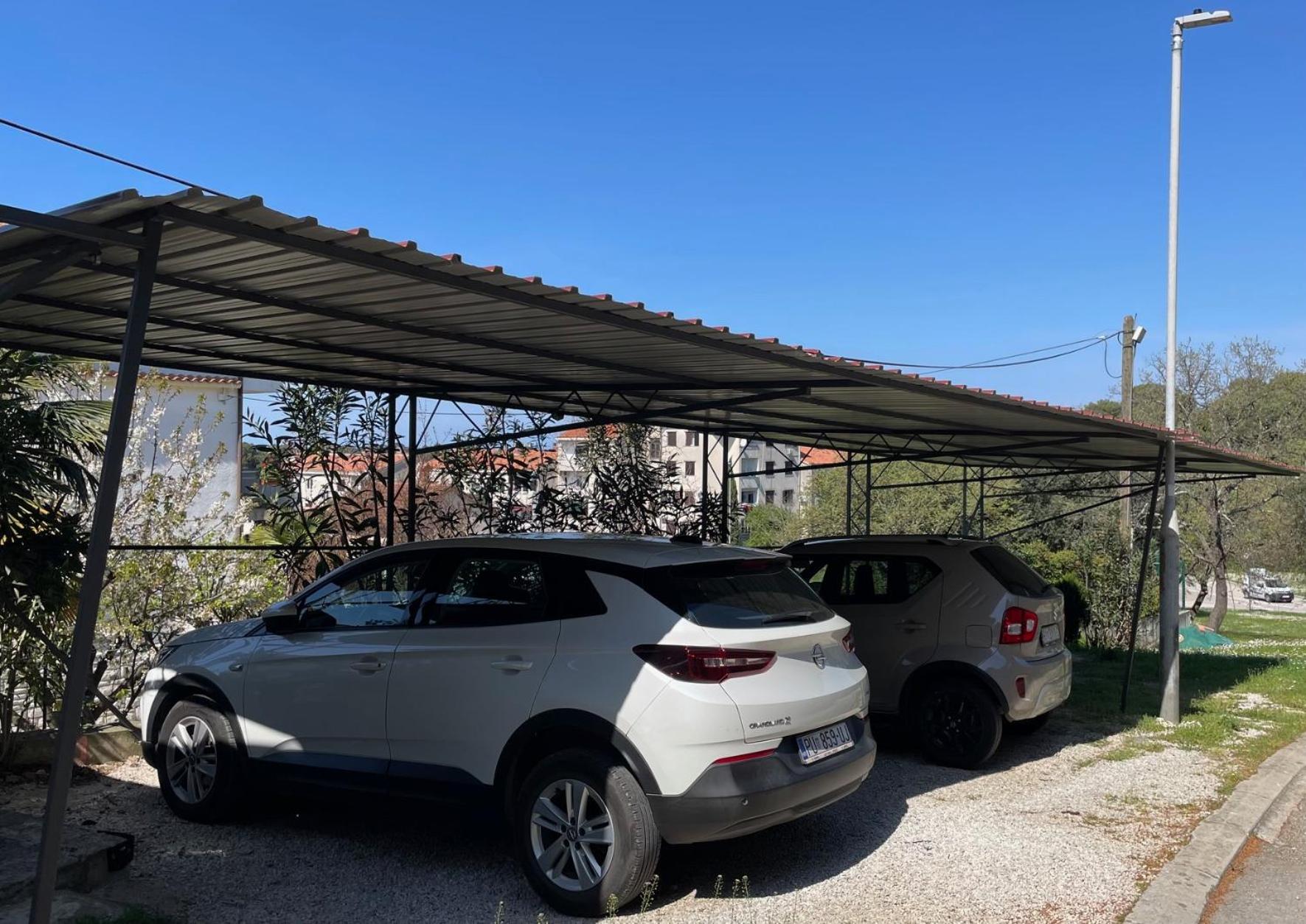 Apartments Lori Πόρετς Εξωτερικό φωτογραφία