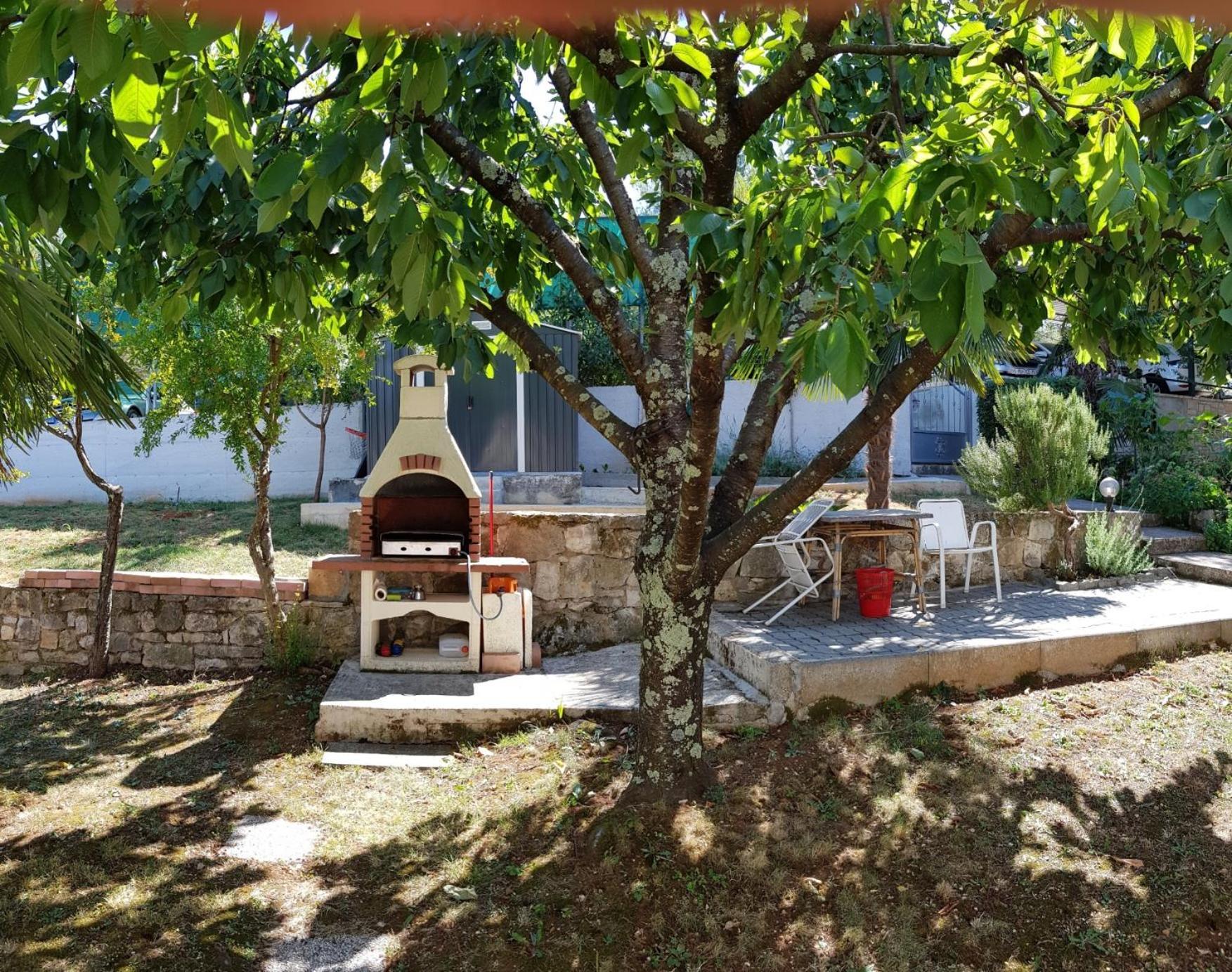 Apartments Lori Πόρετς Δωμάτιο φωτογραφία