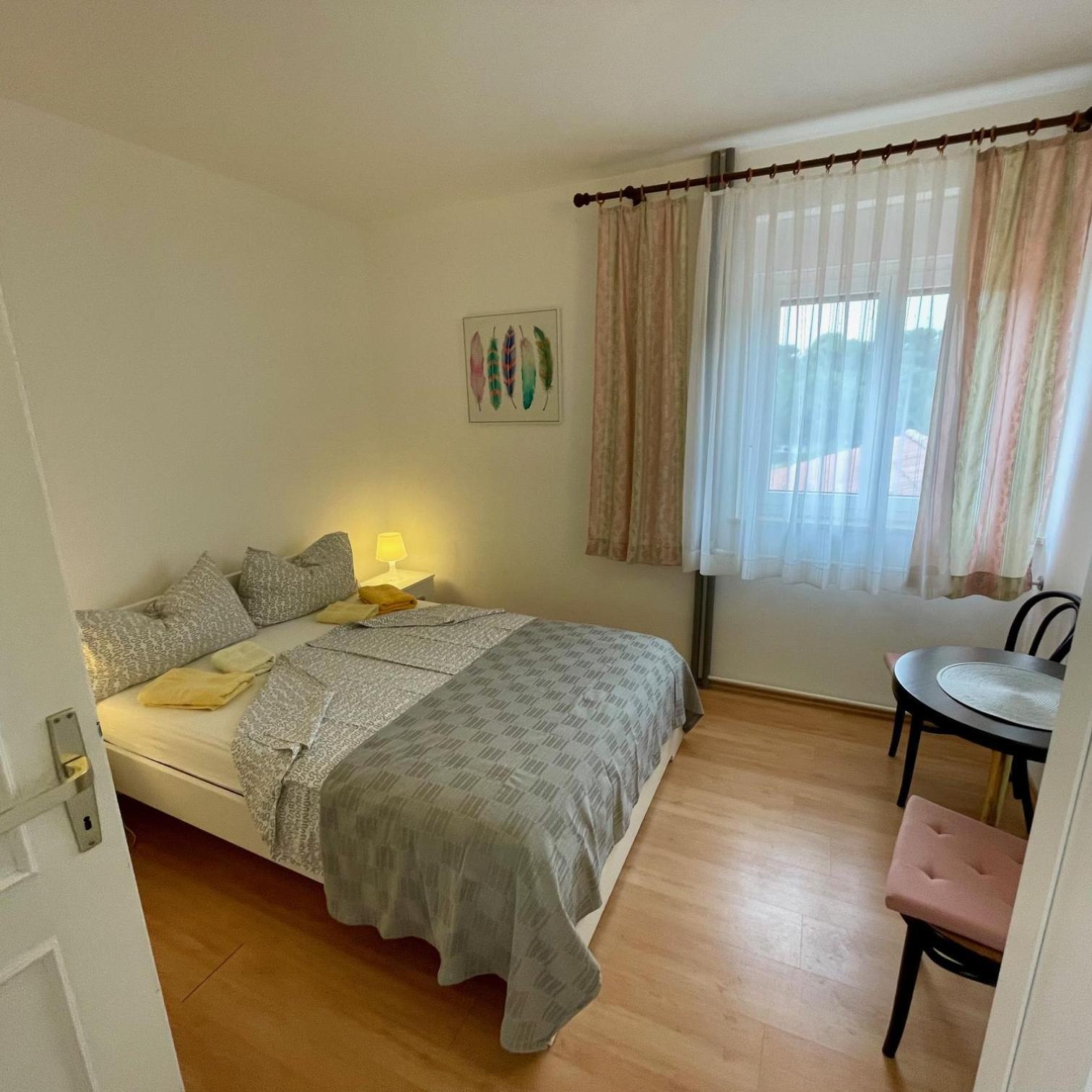 Apartments Lori Πόρετς Εξωτερικό φωτογραφία