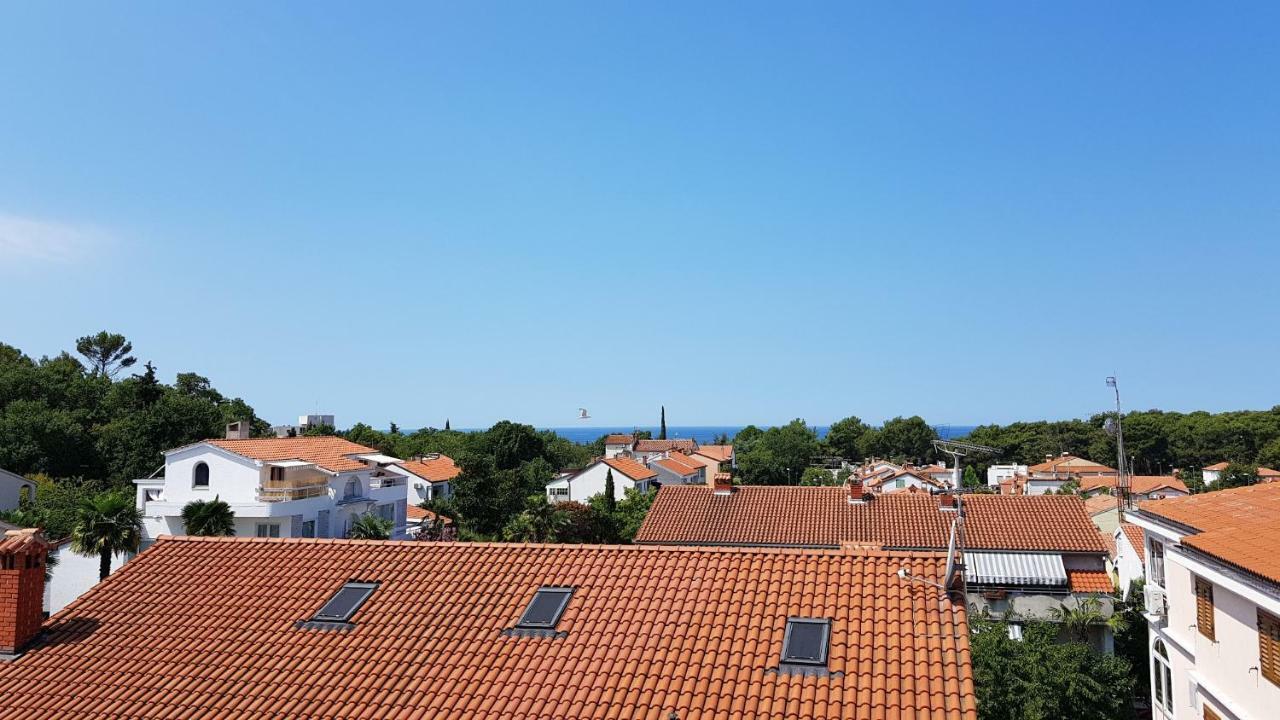 Apartments Lori Πόρετς Εξωτερικό φωτογραφία